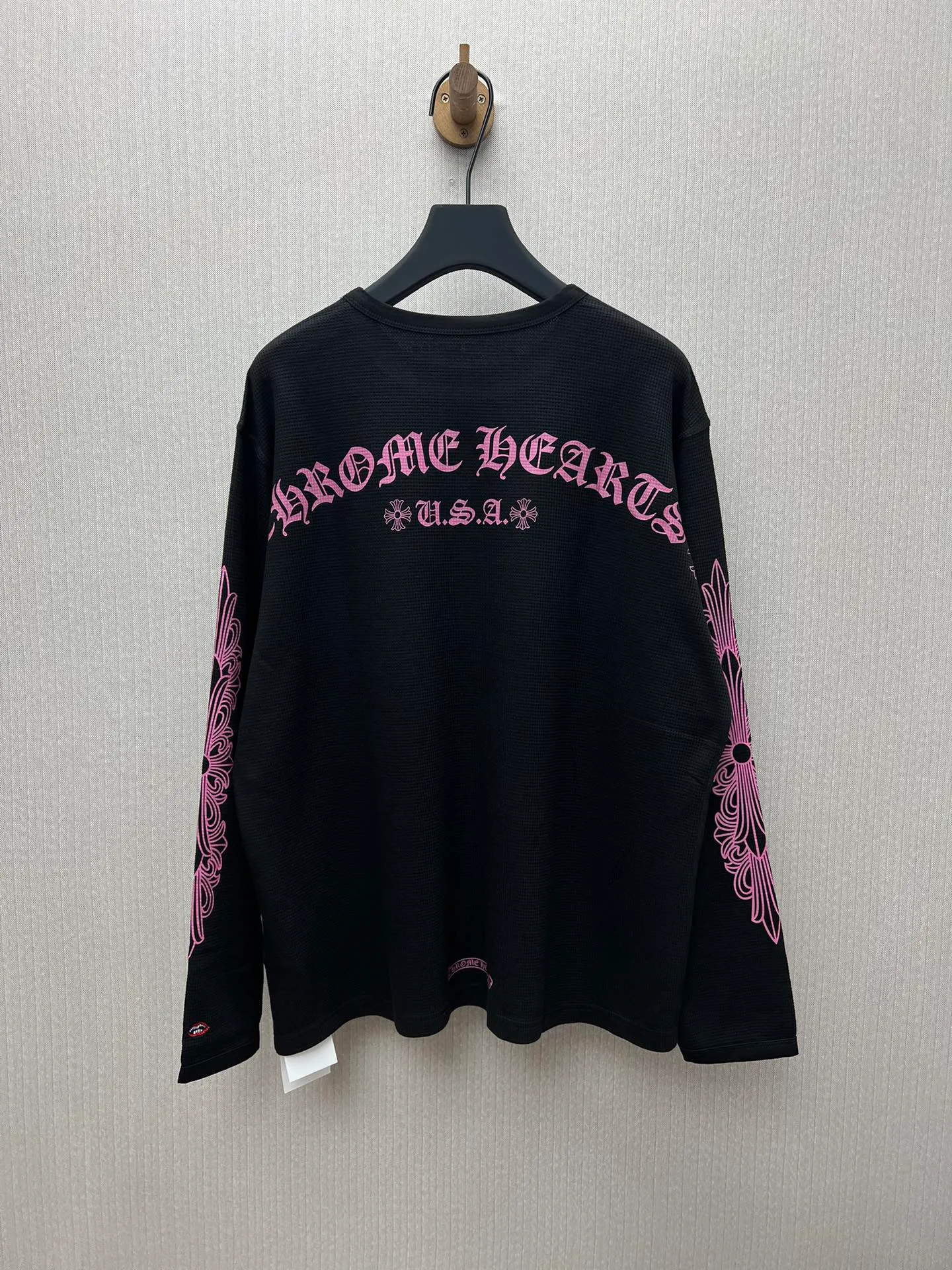 🅿️380 Croxin 25SS limited black pink waffle. The fabric is made of 280g cotton waffle double-layer material. The printing is made of high-temperature heat transfer for garments. The embroidery is made of imported Tajima embroidery. Size S.M.L
